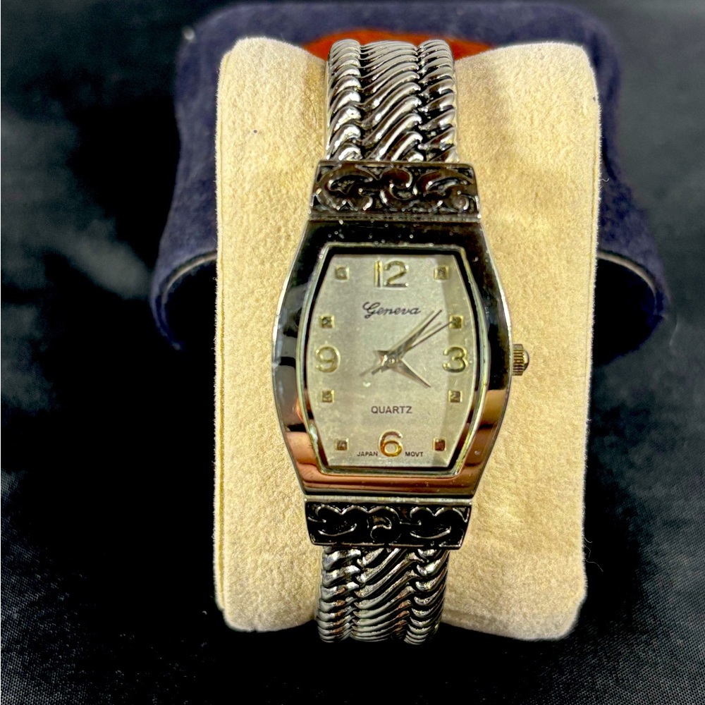 Generra women’s brand watch silver face with clamp, silver, and black 26mm